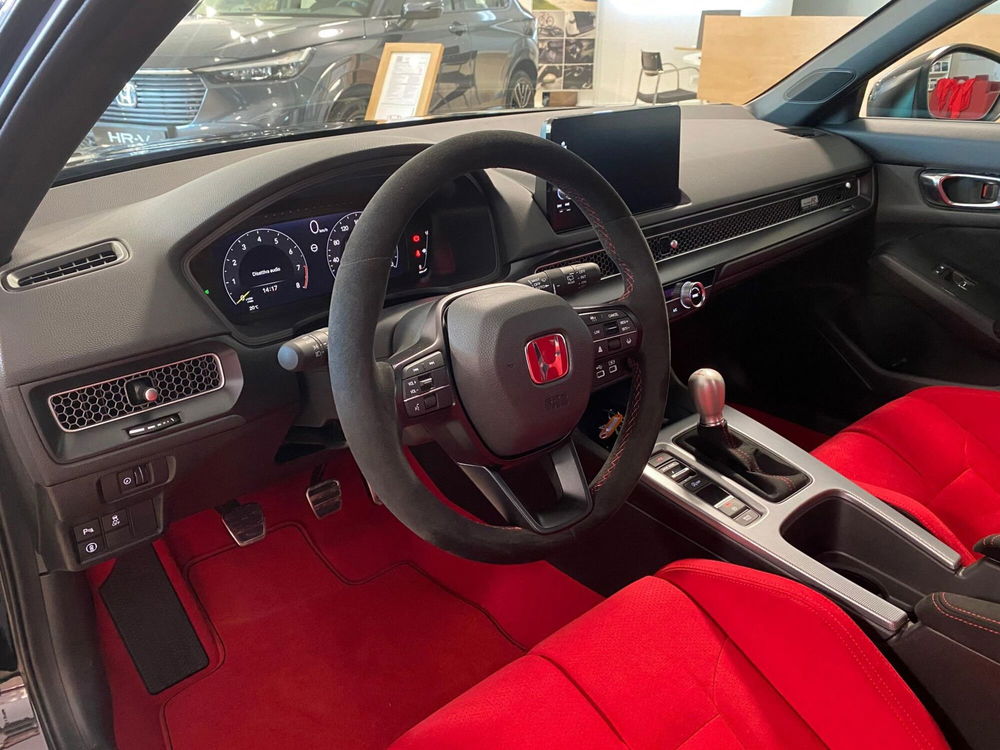 Honda Civic nuova a Bari (9)