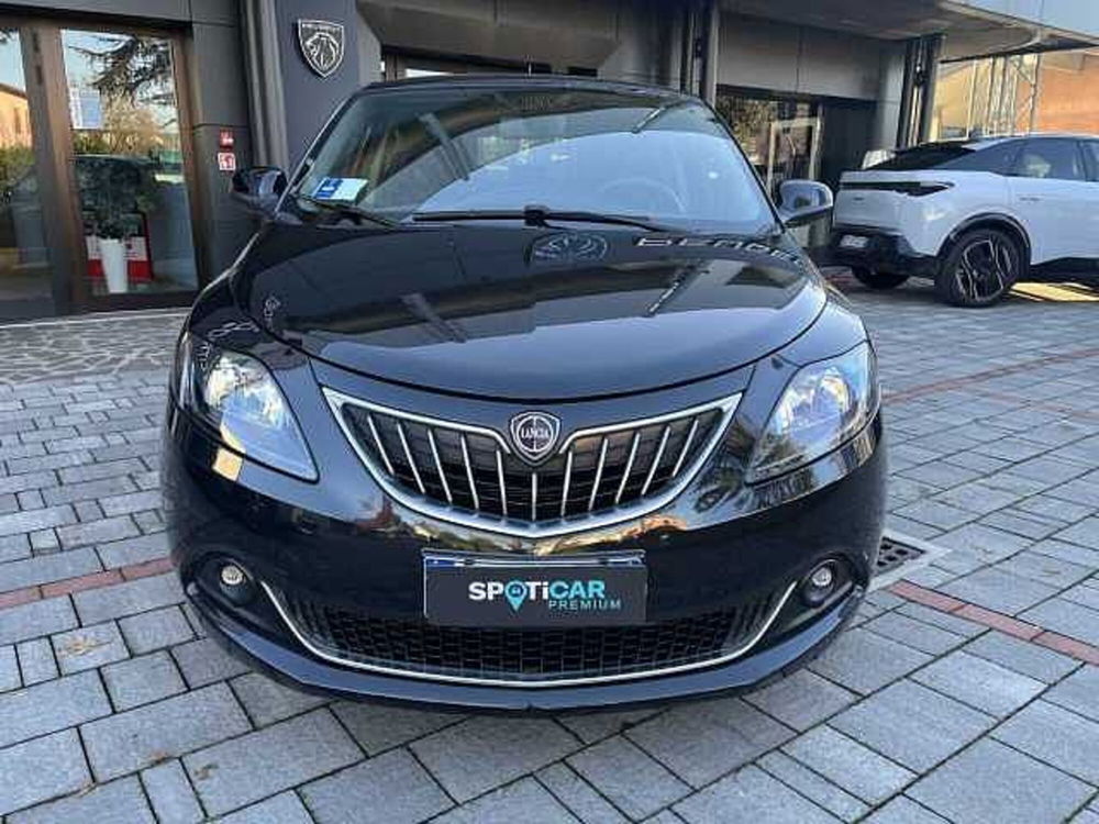 Lancia Ypsilon usata a Venezia (2)