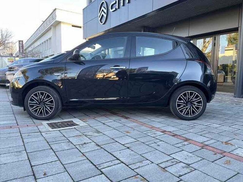 Lancia Ypsilon usata a Venezia (5)