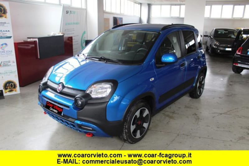 Fiat Panda Cross 1.0 firefly hybrid Cross s&amp;s 70cv 5p.ti del 2024 usata a Orvieto