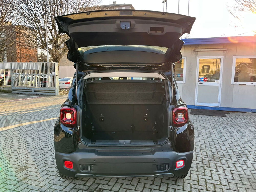 Jeep Renegade nuova a Milano (9)