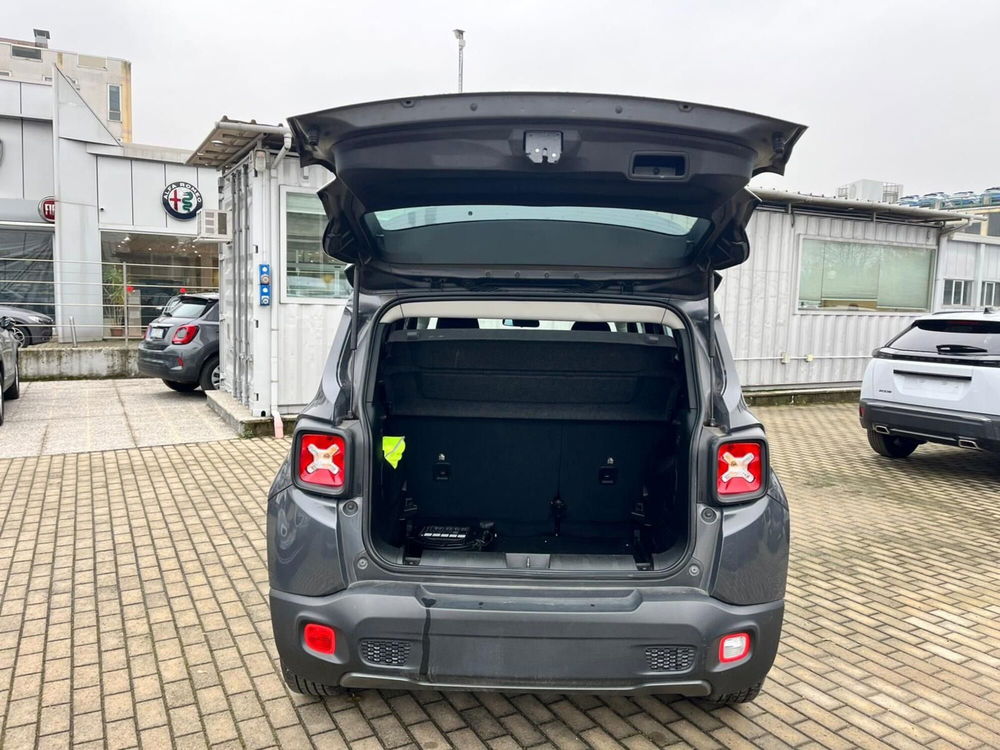 Jeep Renegade usata a Milano (9)