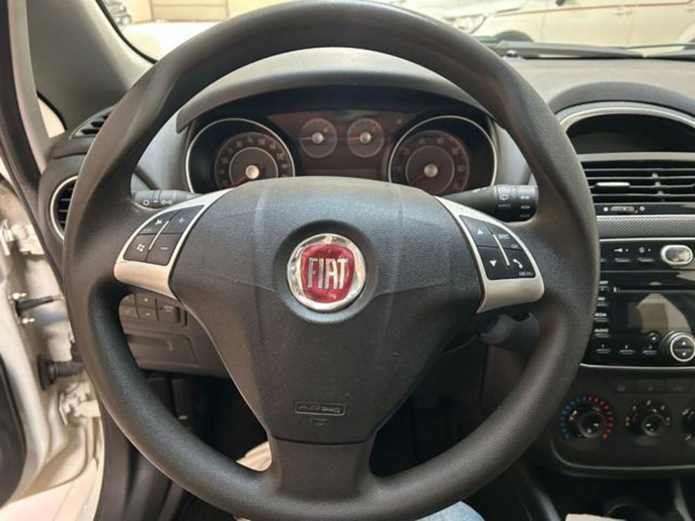 Fiat Punto usata a Cuneo (15)