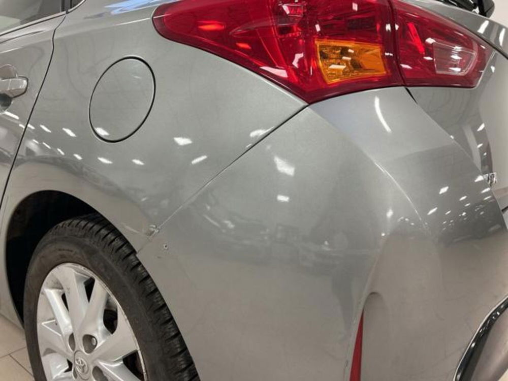 Toyota Auris usata a Cuneo (11)