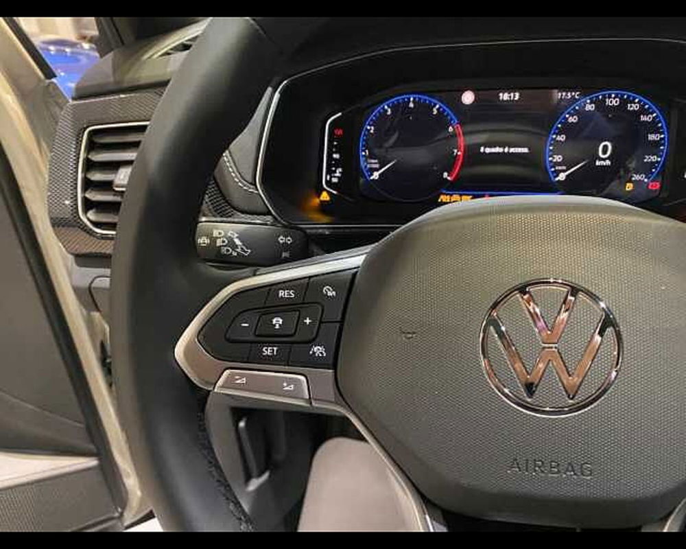 Volkswagen T-Cross nuova a Napoli (11)