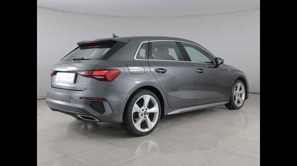 Audi A3 Sportback usata a Palermo (4)