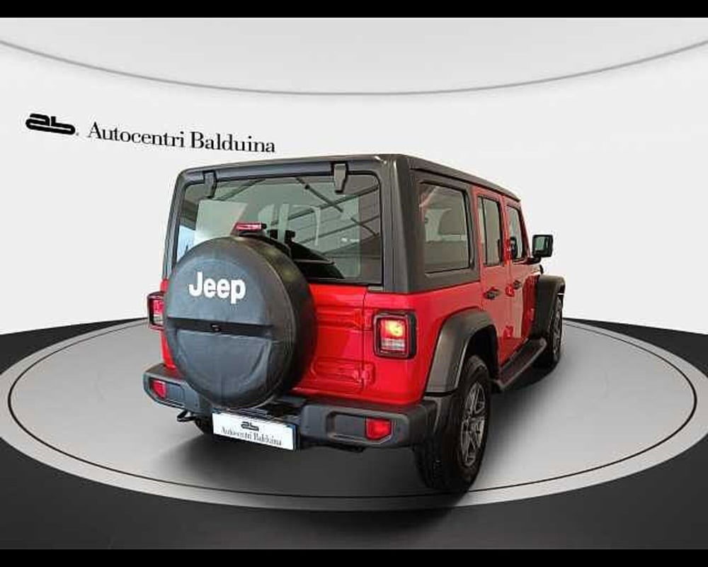 Jeep Wrangler Unlimited usata a Roma (4)