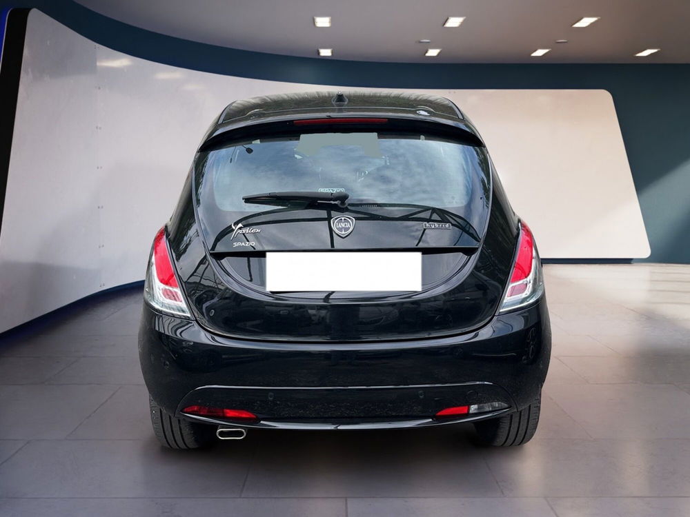 Lancia Ypsilon usata a Torino (6)