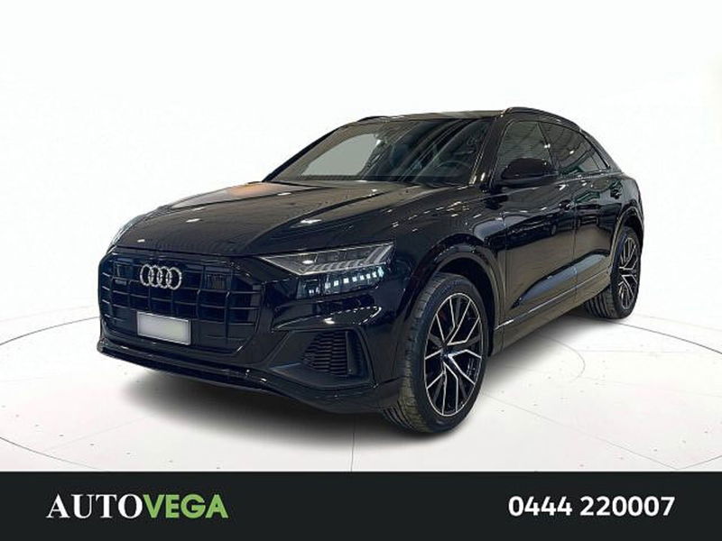 Audi Q8 50 3.0 tdi mhev S line edition quattro tiptronic del 2019 usata a Vicenza