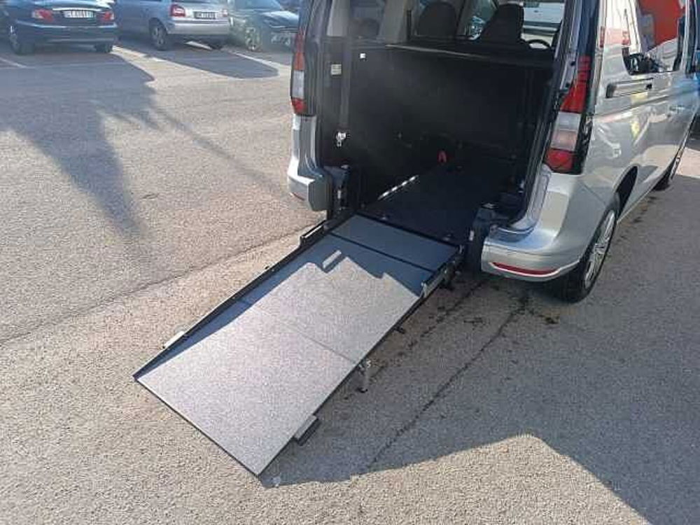 Volkswagen Caddy usata a Vicenza (7)