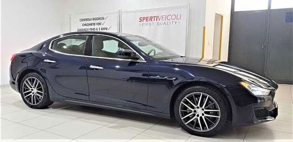 Maserati Ghibli usata a Lecce (2)