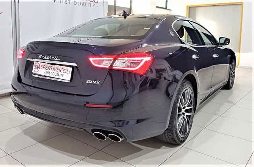 Maserati Ghibli usata a Lecce (3)