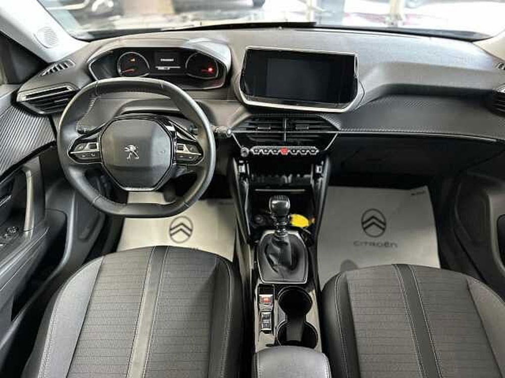 Peugeot 2008 usata a Venezia (10)