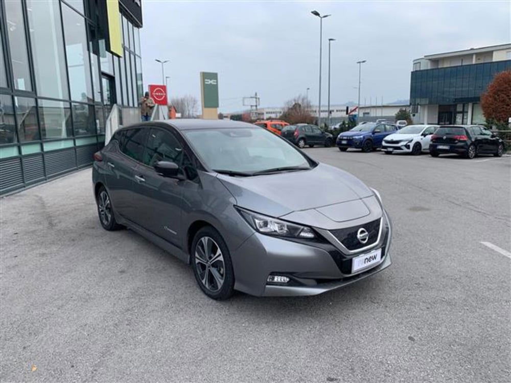 Nissan Leaf usata a Asti (5)