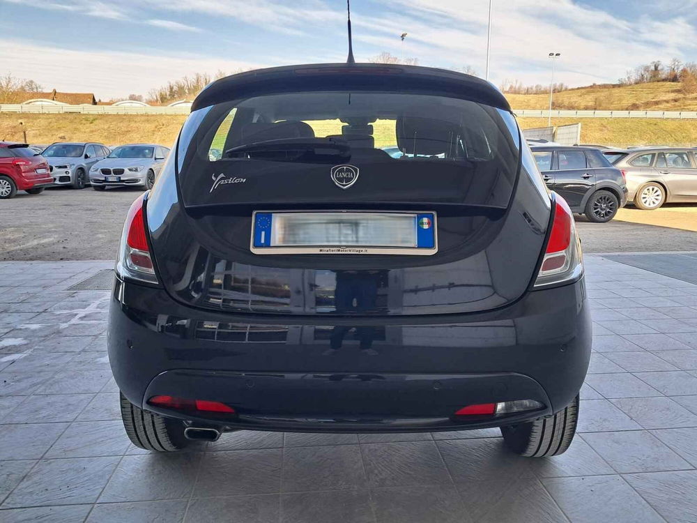 Lancia Ypsilon usata a Asti (3)