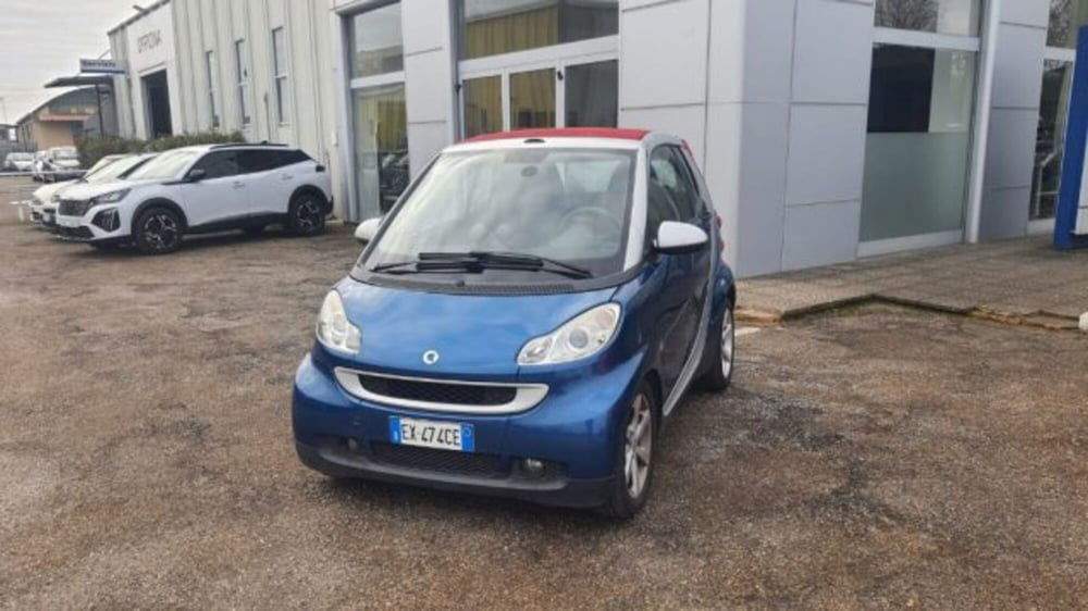 smart Fortwo Cabrio usata a Viterbo