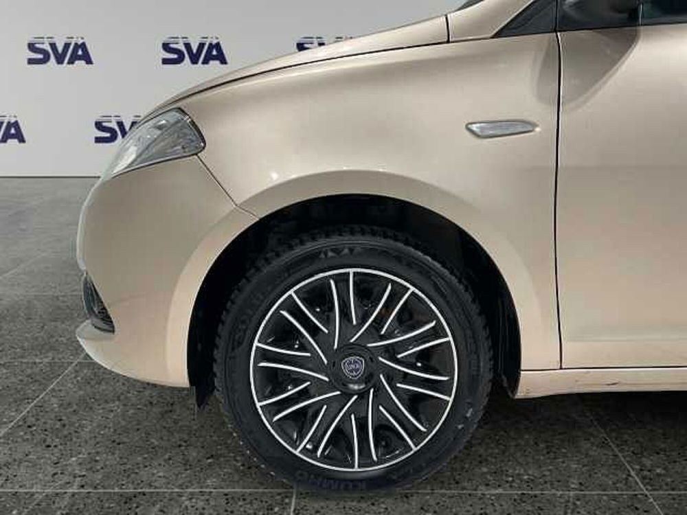 Lancia Ypsilon usata a Ravenna (6)