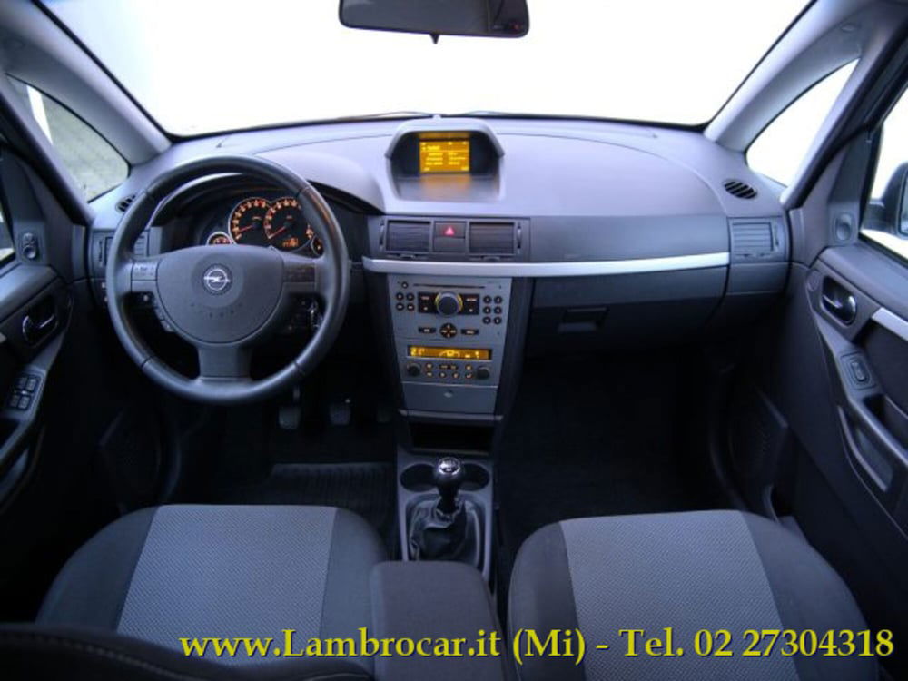 Opel Meriva usata a Milano (2)