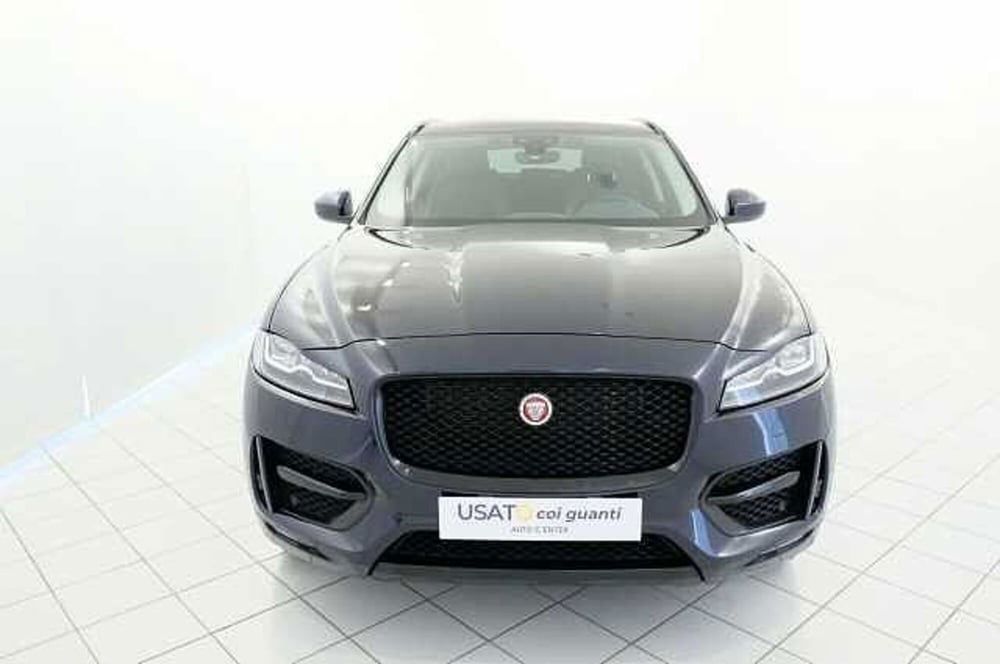 Jaguar F-Pace usata a Mantova (8)