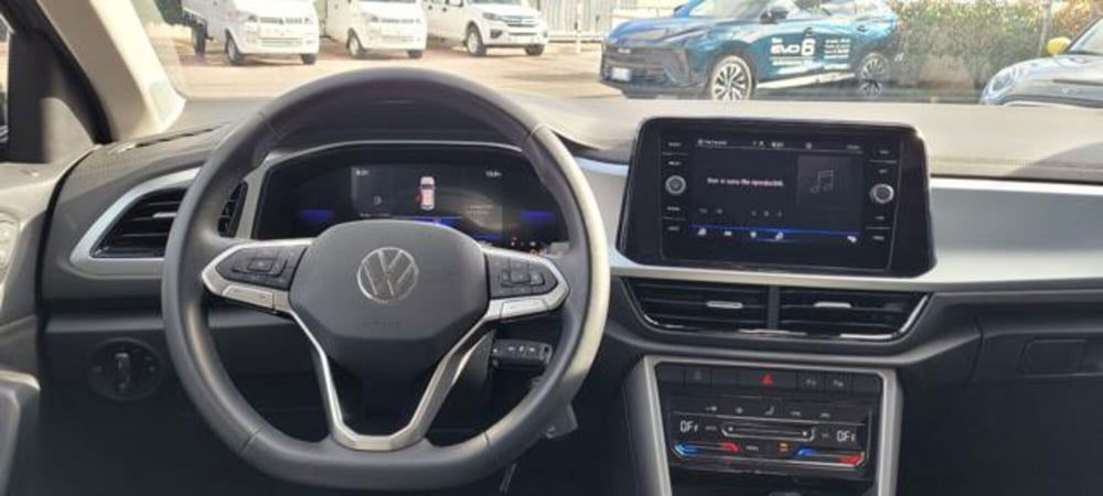 Volkswagen T-Roc usata a Napoli (10)