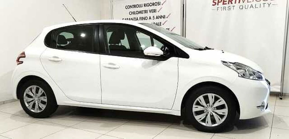 Peugeot 208 usata a Lecce (2)