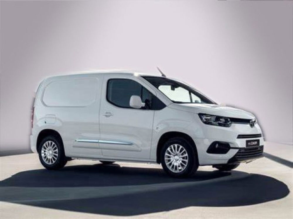 Toyota Proace City Furgone nuova a Padova (3)