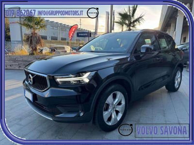 Volvo XC40 D3 Momentum  del 2019 usata a Savona