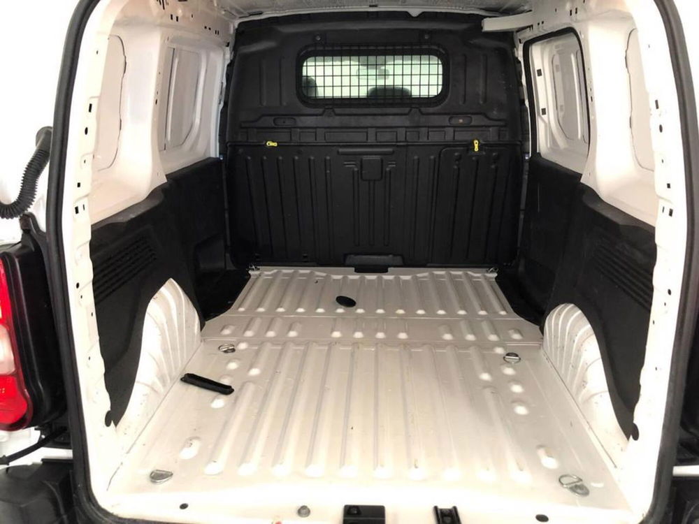 Toyota Proace City Furgone usata a Torino (12)