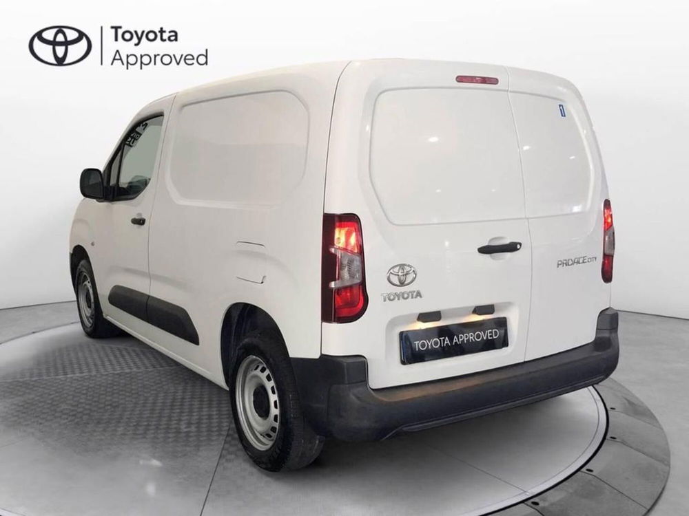 Toyota Proace City Furgone usata a Torino (5)