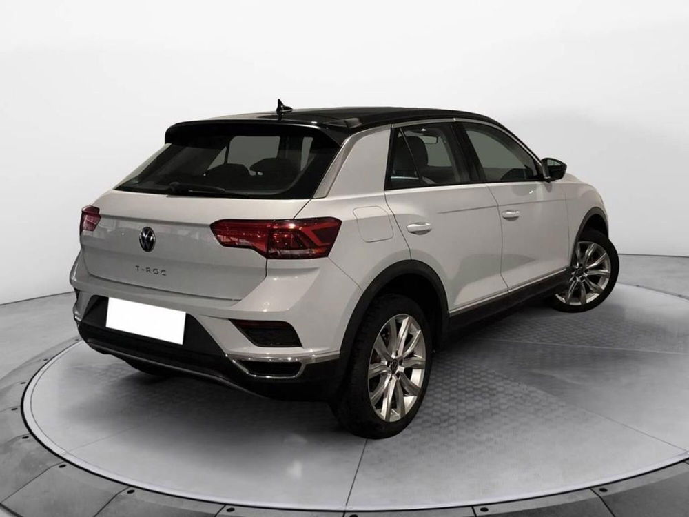 Volkswagen T-Roc usata a Torino (4)