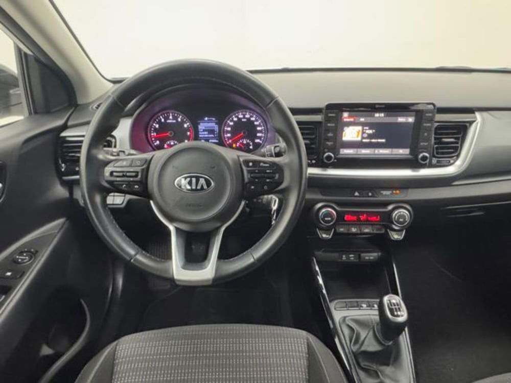 Kia Stonic usata a Como (10)