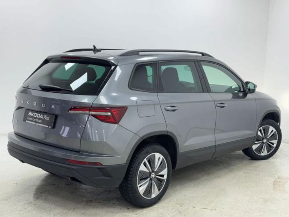 Skoda Karoq usata a Como (2)