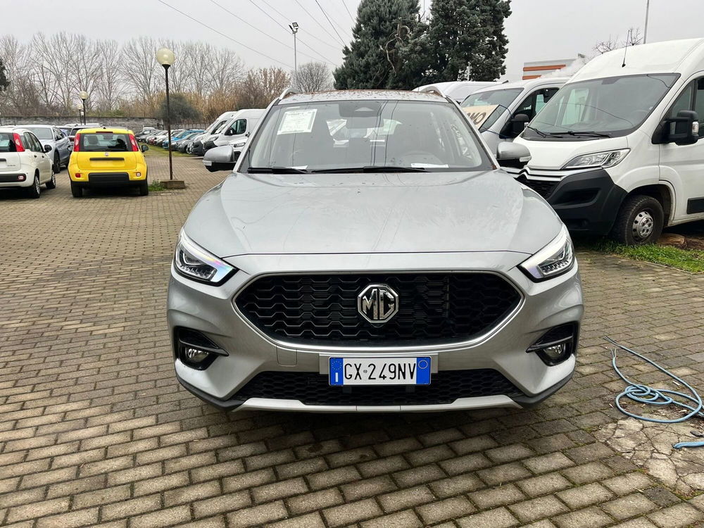 Mg ZS nuova a Milano (2)