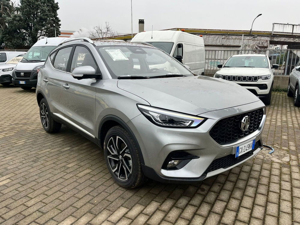 Mg ZS nuova a Milano (3)