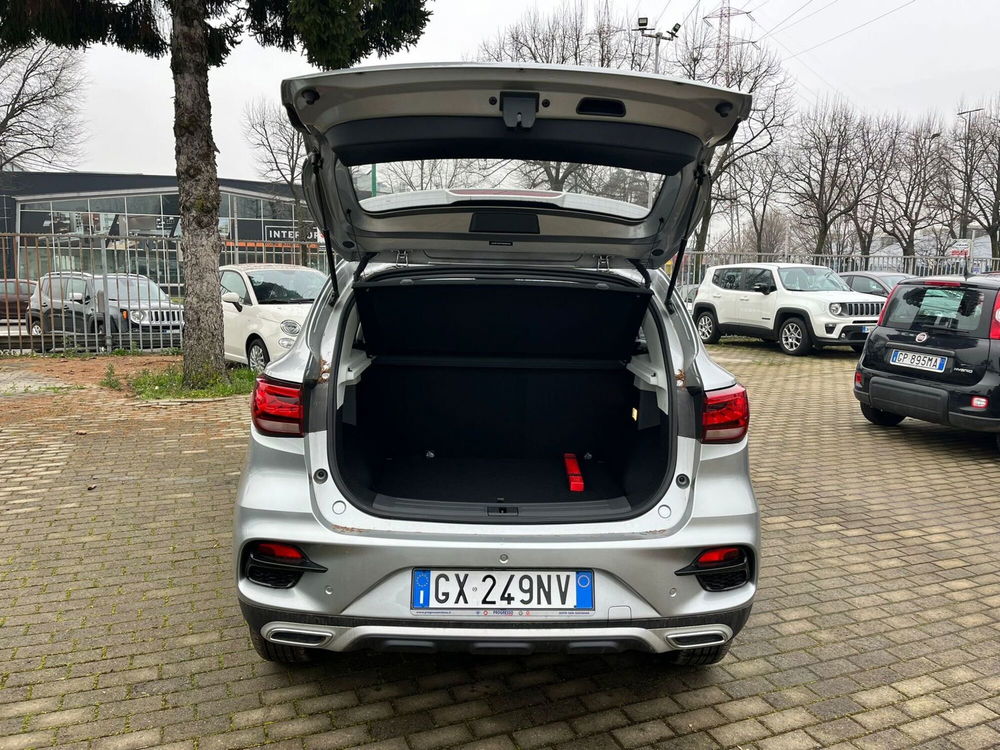 Mg ZS nuova a Milano (9)