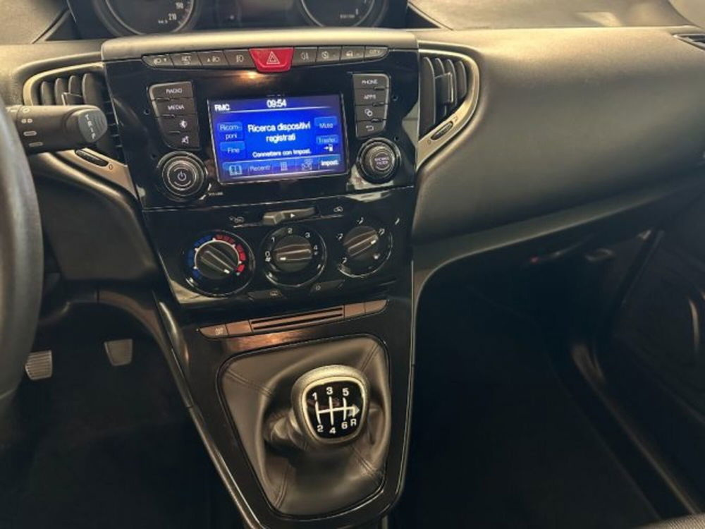 Lancia Ypsilon usata a Cuneo (14)