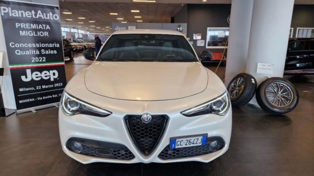 Alfa Romeo Stelvio usata a Modena (2)