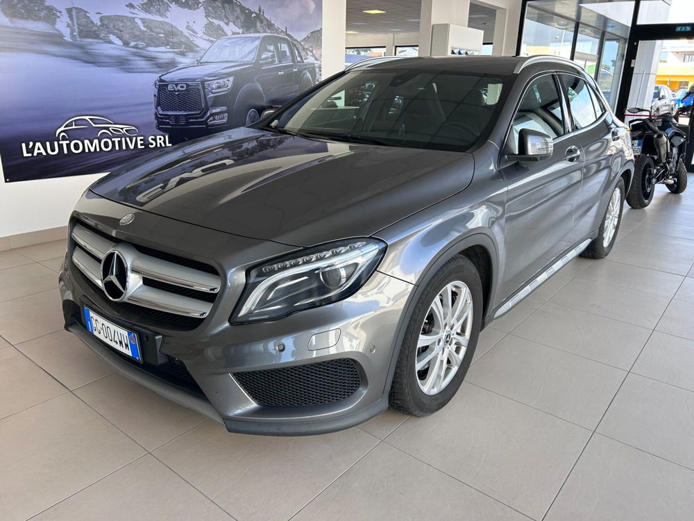 Mercedes-Benz GLA SUV usata a Frosinone