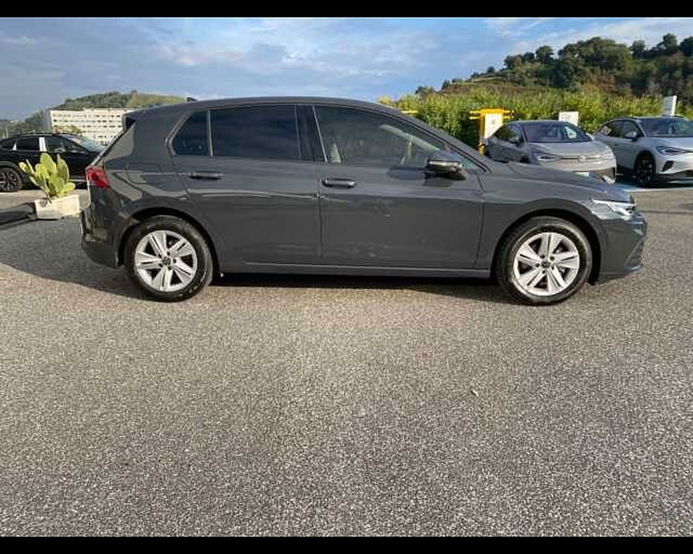 Volkswagen Golf Variant usata a Napoli (6)