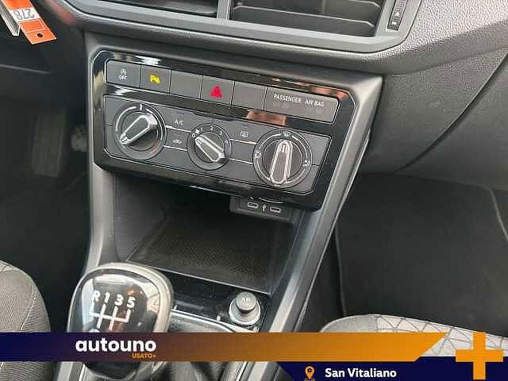 Volkswagen T-Cross usata a Napoli (16)