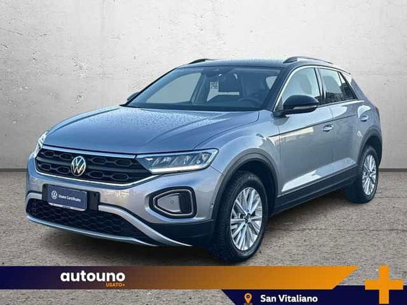 Volkswagen T-Roc 1.0 TSI Life del 2022 usata a Casoria