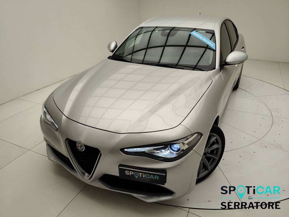 Alfa Romeo Giulia usata a Como (15)