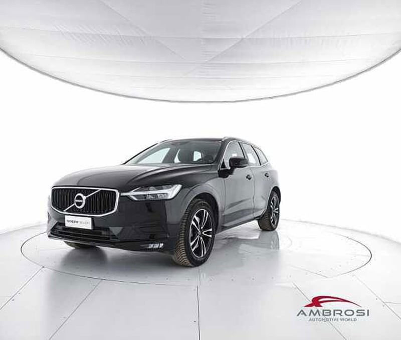 Volvo XC60 B4 (d) AWD Geartronic Business Plus del 2020 usata a Viterbo