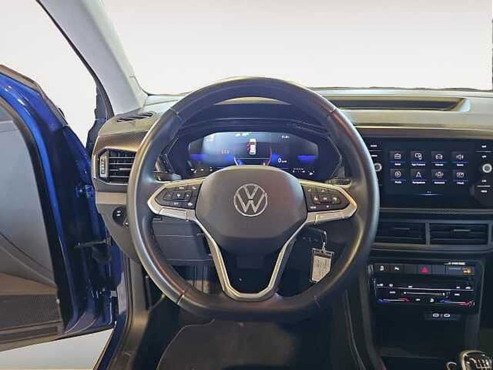 Volkswagen T-Cross usata a Lecco (11)