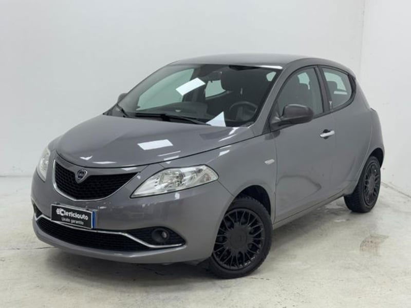 Lancia Ypsilon 1.2 69 CV 5 porte Gold  del 2016 usata a Lurate Caccivio