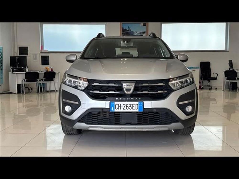 Dacia Sandero usata a Viterbo (2)