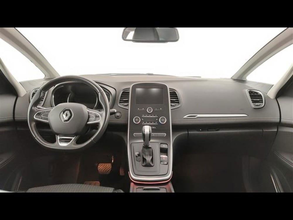 Renault Scenic E-Tech Electric usata a Milano (12)