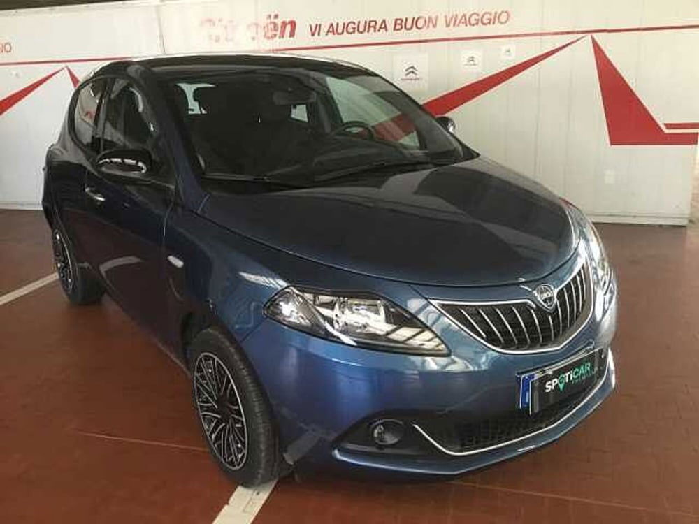 Lancia Ypsilon usata a Varese (3)