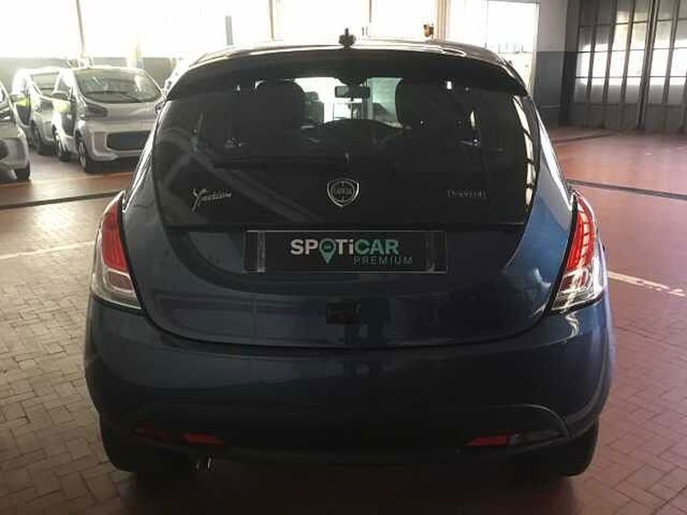 Lancia Ypsilon usata a Varese (6)