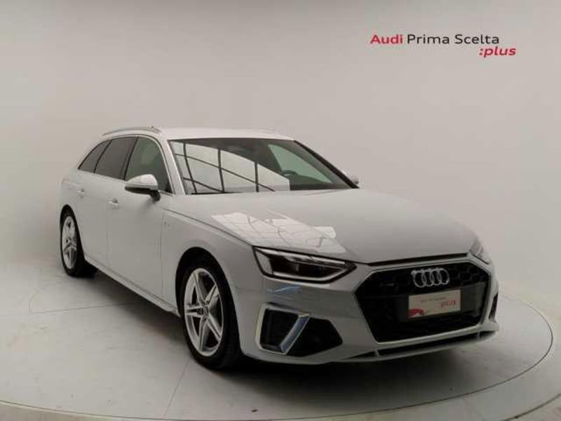 Audi A4 Avant 40 TDI quattro S tronic S line edition  del 2024 usata a Pratola Serra